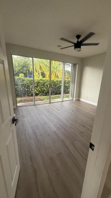 Building Photo - 10709 Pelican Dr