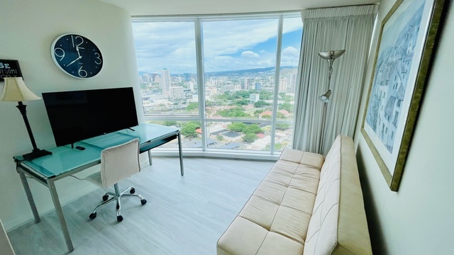 Building Photo - 1296 Kapiolani Blvd
