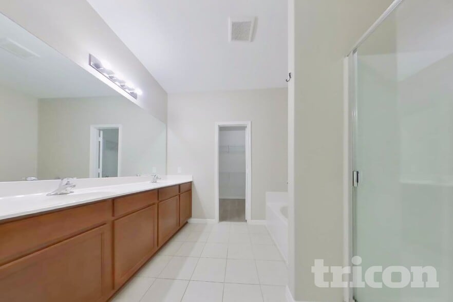 Building Photo - 640 Totem Trail Dr