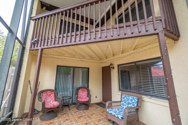 Building Photo - 8753 Live Oak Ct