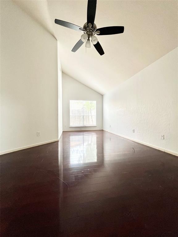 Building Photo - 10119 Reedwood Ln