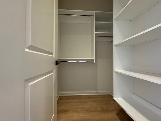 Building Photo - 4177 W Belmont Ave