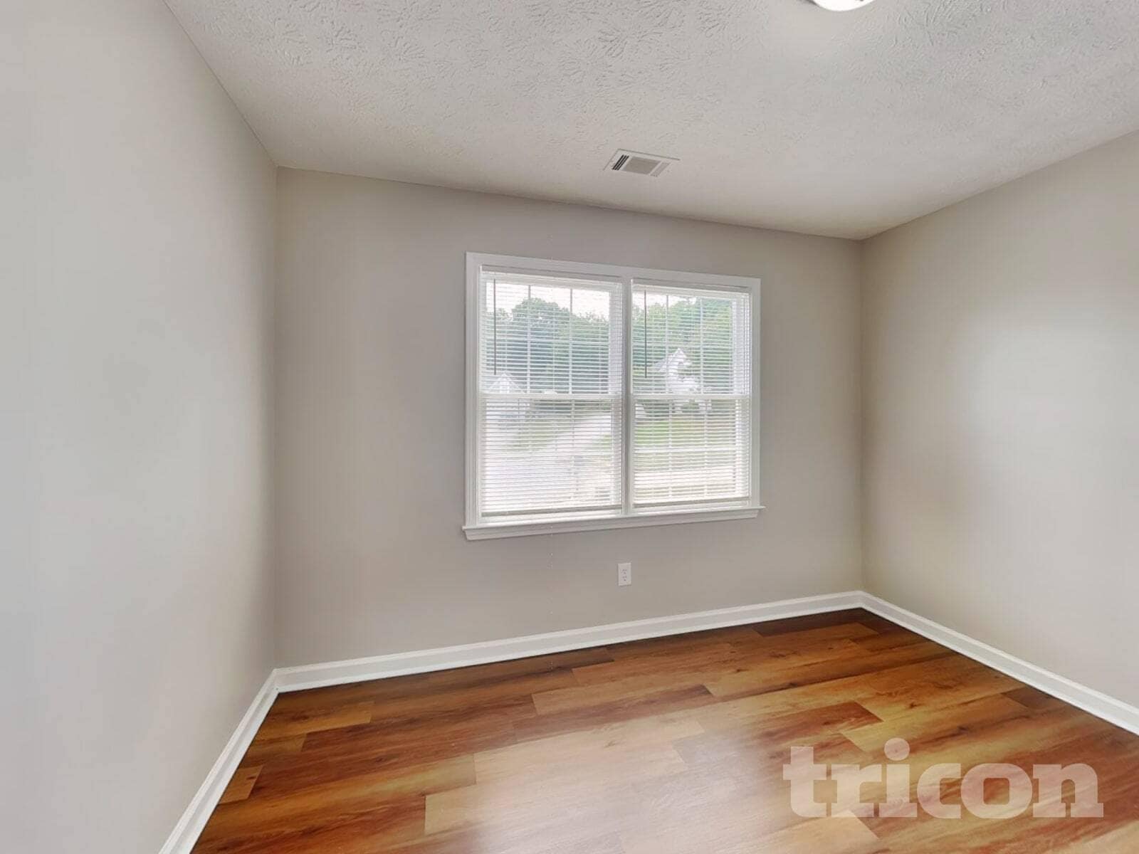 Building Photo - 610 Dana Pointe Ct