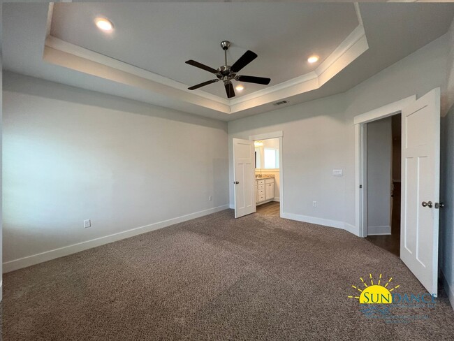 Building Photo - 4-Bedroom SOLAR ENERGY Home in Shoal River Landing!