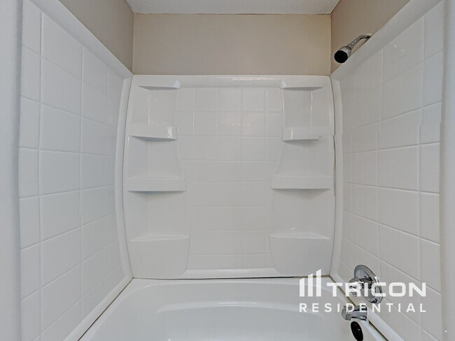 Building Photo - 1454 Glenfield Dr