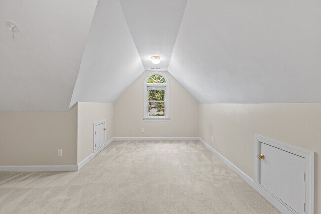 Building Photo - 103 La Quinta Ct