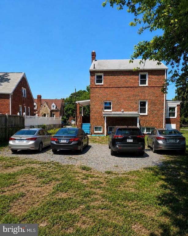 Building Photo - 4881 Towne Park Rd