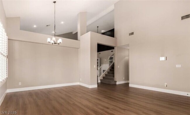 Building Photo - 264 Pointe Ranier Ave