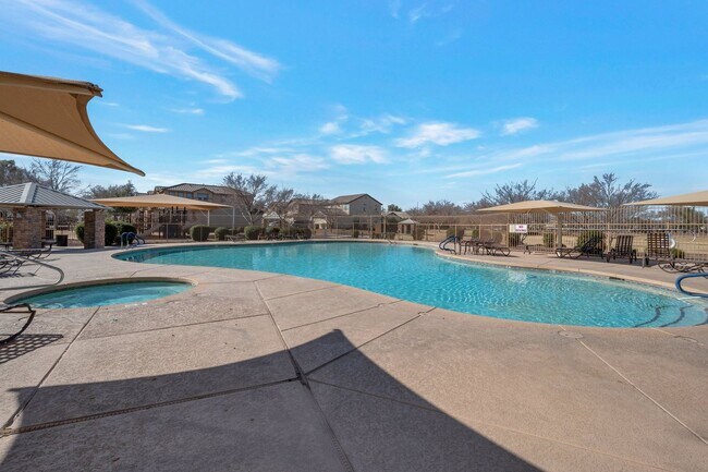 Building Photo - SPACIOUS 3 Bed 2 Bath Gilbert Home!!!