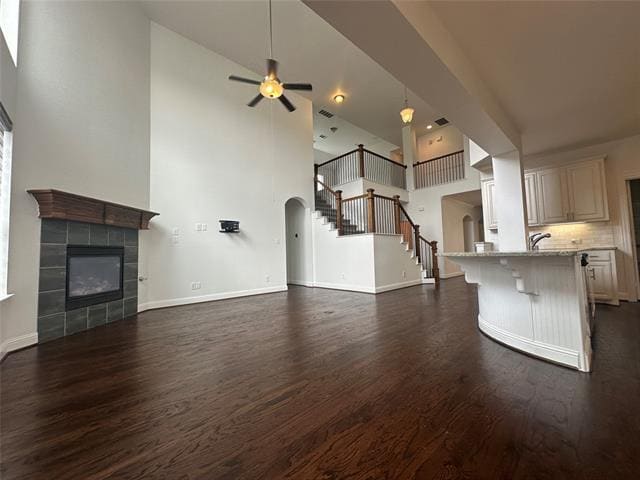 Building Photo - 2403 Cotillion Dr