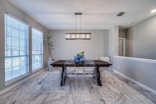 Building Photo - 4308 Boca Raton Dr