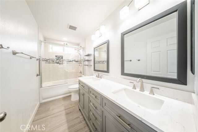 Building Photo - 4815 Linaro Dr