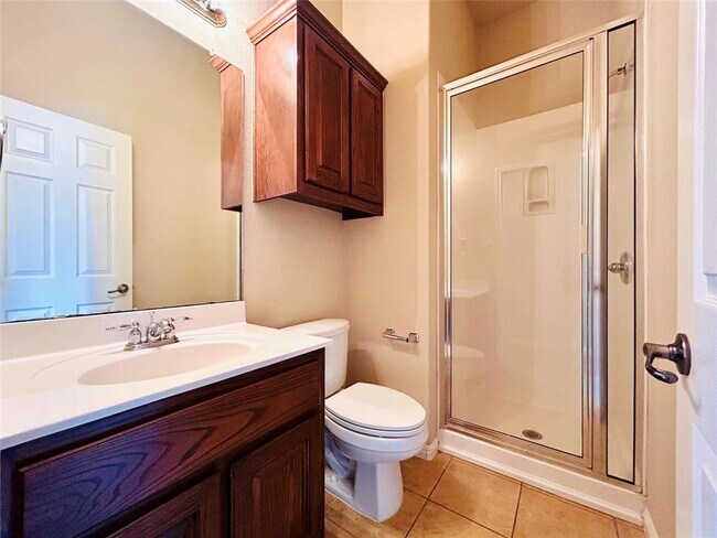 Building Photo - 2501 Farleigh Ln