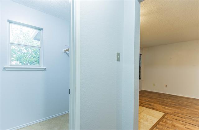 Building Photo - 13808 Canyon Ranch Rd