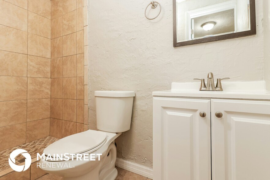 Building Photo - 3353 Trask Dr