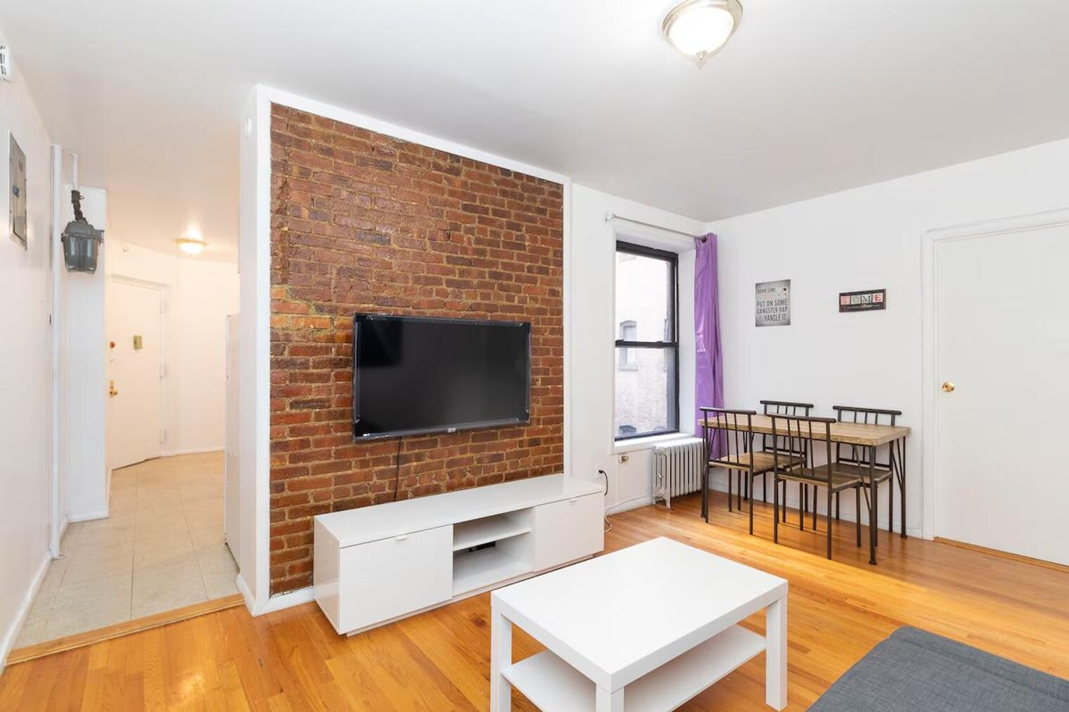 Building Photo - 1415 Lexington Ave