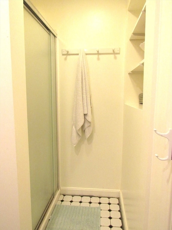 Building Photo - 4 Cliff Rd