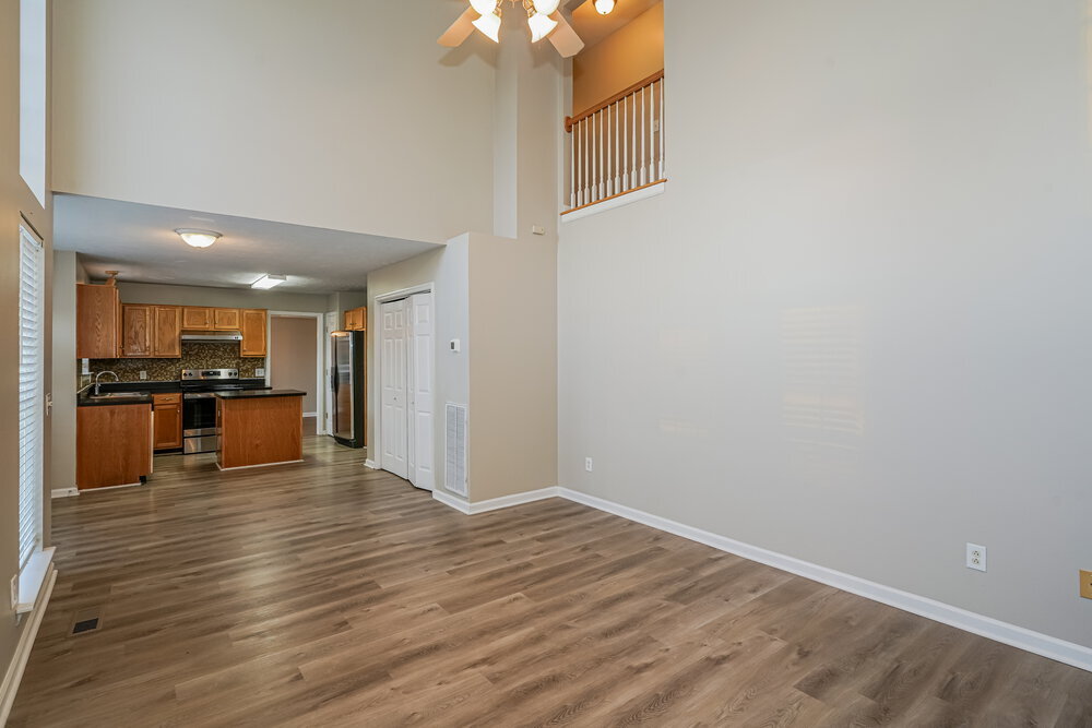 Building Photo - 5555 Craftwood Dr