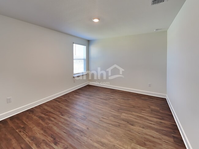 Building Photo - 3155 Bridge Haven Dr