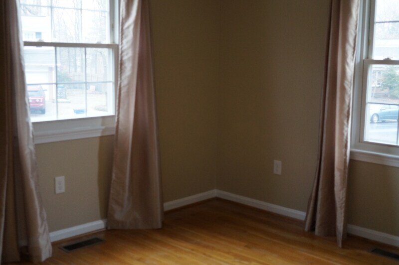 Building Photo - 2504 Bristol Cir