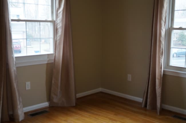 Building Photo - 2504 Bristol Cir