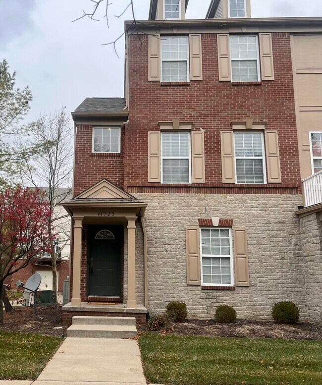 Building Photo - 44725 Ellery Ln