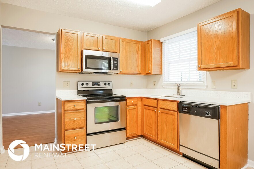 Building Photo - 3713 Phillips Way W