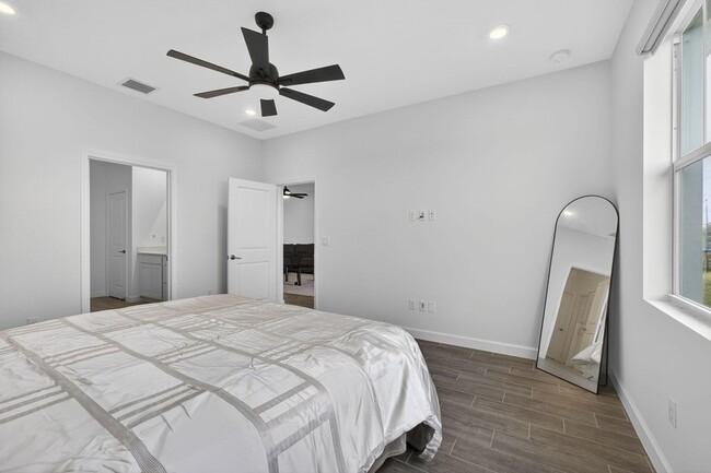 Building Photo - 1446 Tangled Orch Trce