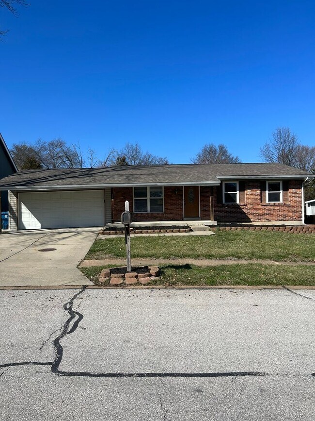 Building Photo - 691 WALNUT POINT DRIVE | BALLWIN 63021