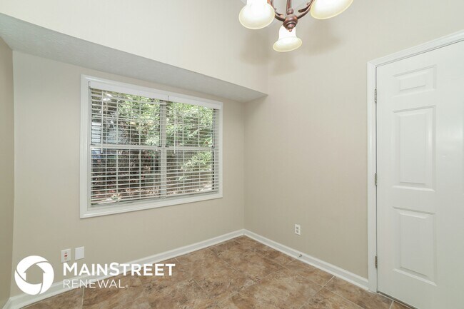Building Photo - 3795 Forsythia Way