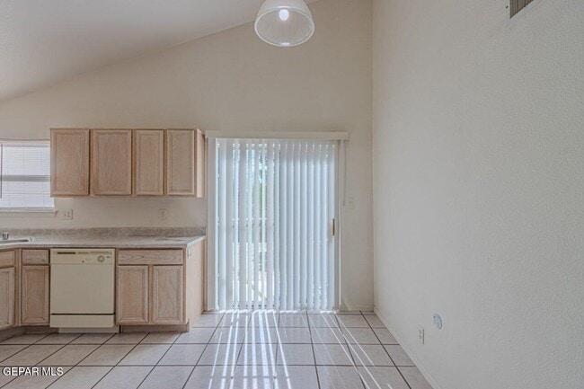 Building Photo - 12110 St Romeo Ave