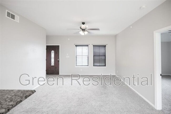 Building Photo - 13165 Snow Ln