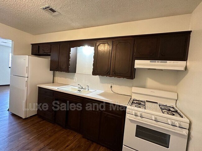 Building Photo - 14841 Tye Brumley St