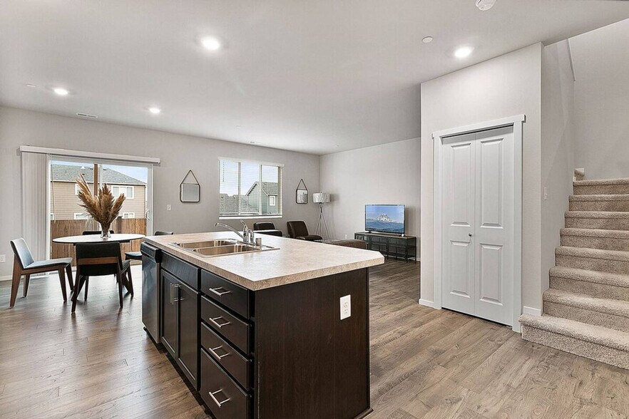 Building Photo - 10715 186th St Ct E