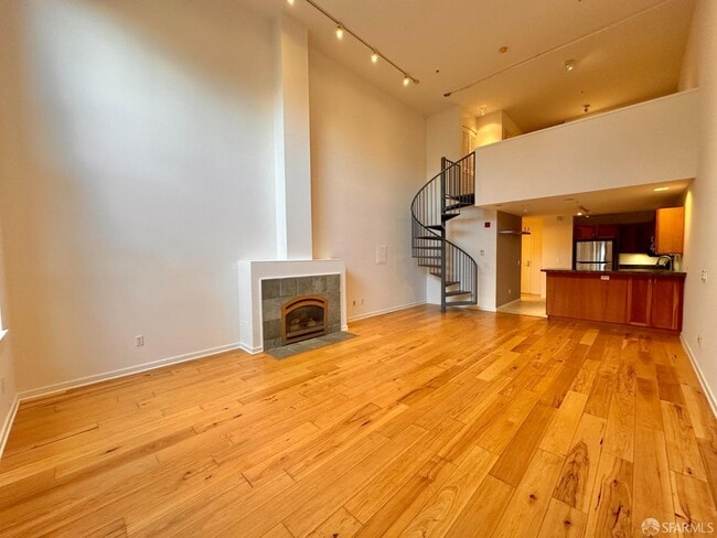 Building Photo - 950 Harrison St