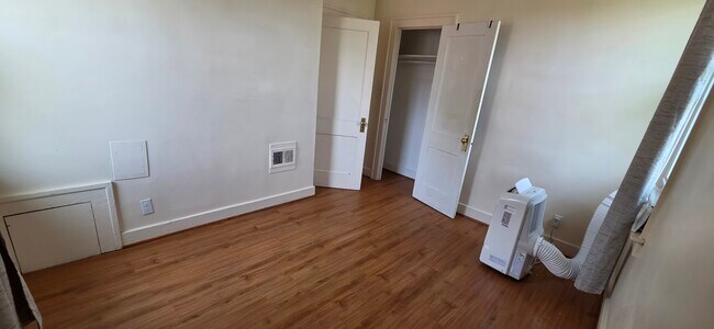 Building Photo - 3410 Rosa Parks Blvd