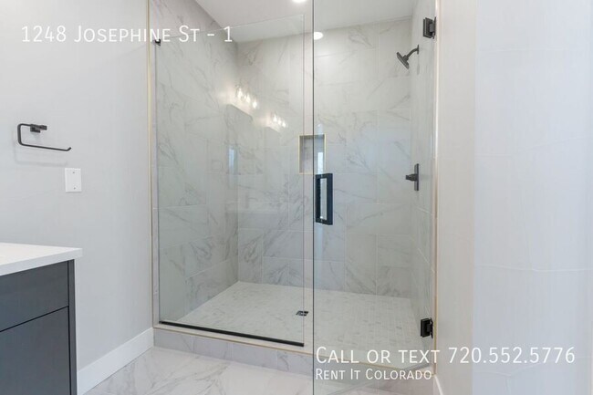 Building Photo - 1248 Josephine St