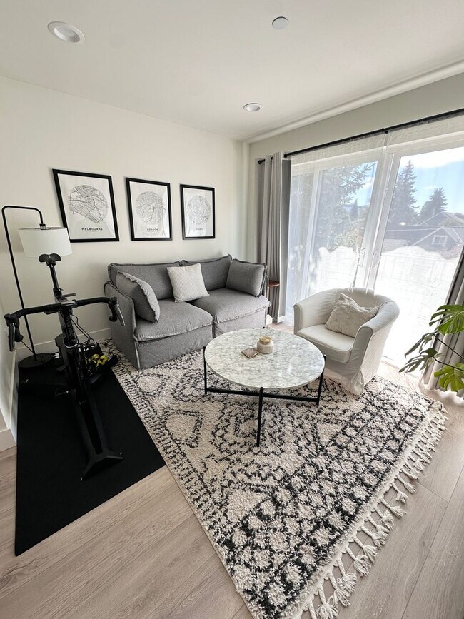 Building Photo - Modern Ballard Townhouse | 3 Beds, 2.5 Bat...