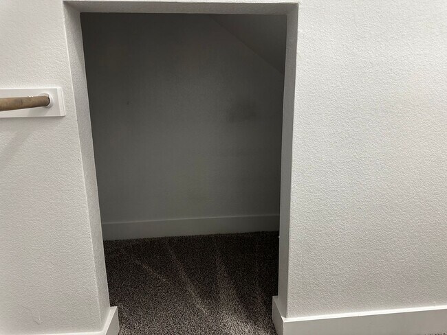 Building Photo - For Lease – Modern 2023 Condo Backing to Greenbelt | Creekside at Pioneer Crossing West