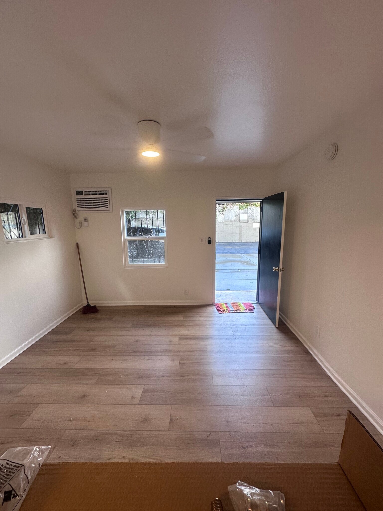 Building Photo - 5123 Marathon St