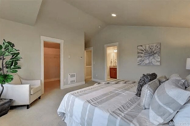 Building Photo - 217 23rd ave