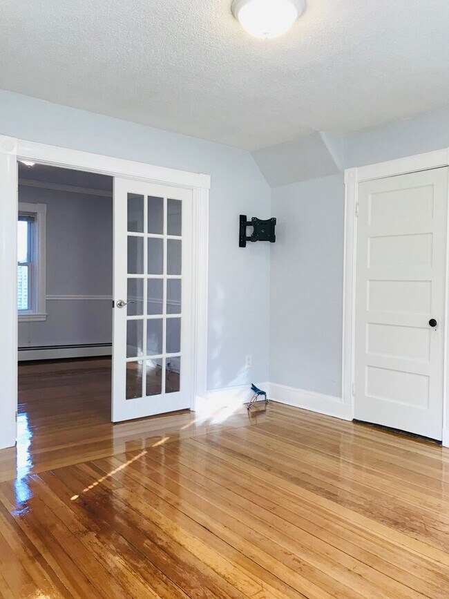 Building Photo - 7-9 Spring Street