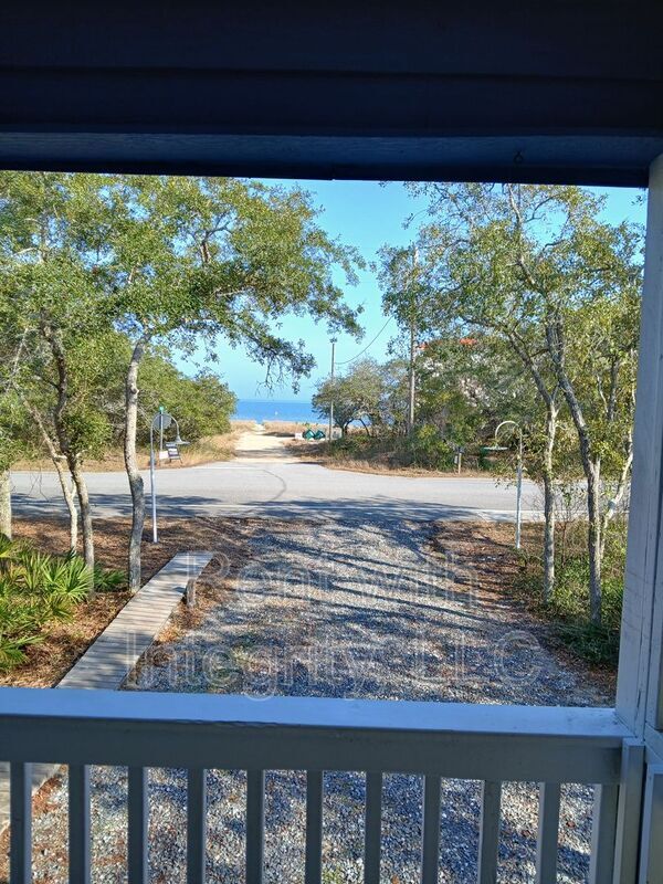 Building Photo - 669 Bald Point Rd