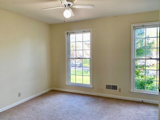 Building Photo - 179 Woodmont Blvd