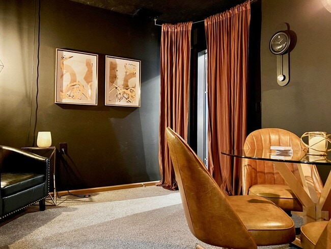 Building Photo - The Webster Street Retreat: A Fabulous Hot...