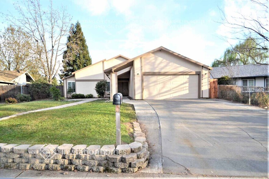 Primary Photo - 3629 Pullman Dr