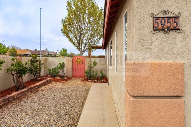 Building Photo - CALL US TODAY AT (505) 892-4400 TO SCHEDULE A CONVENIENT IN-PERSON SHOWING