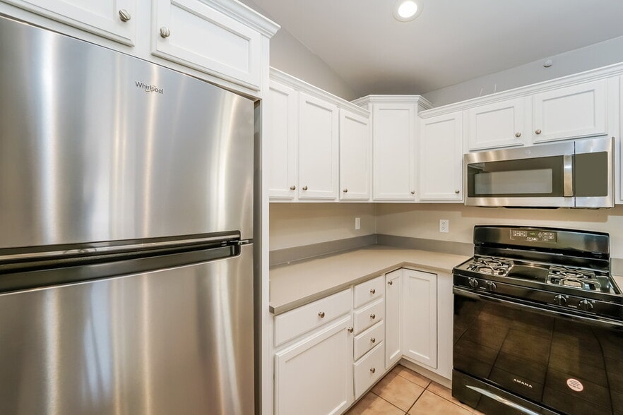 Building Photo - 6821 W Copperwood Way