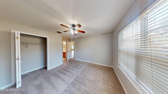 Building Photo - 236 Otterwood Ct