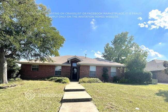 Building Photo - 924 Teakwood Ln